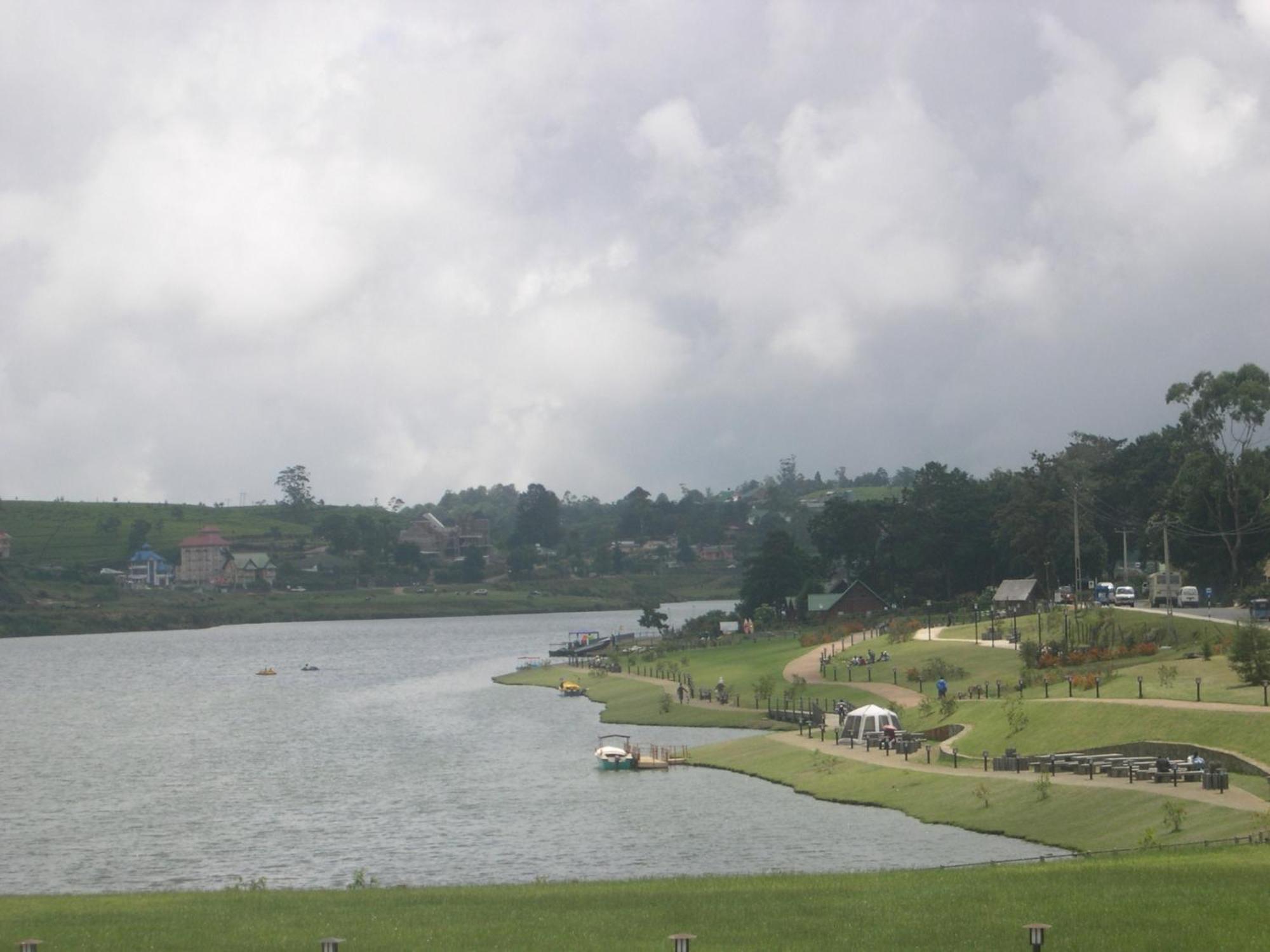 New Tour Inn Nuwara Eliya Buitenkant foto