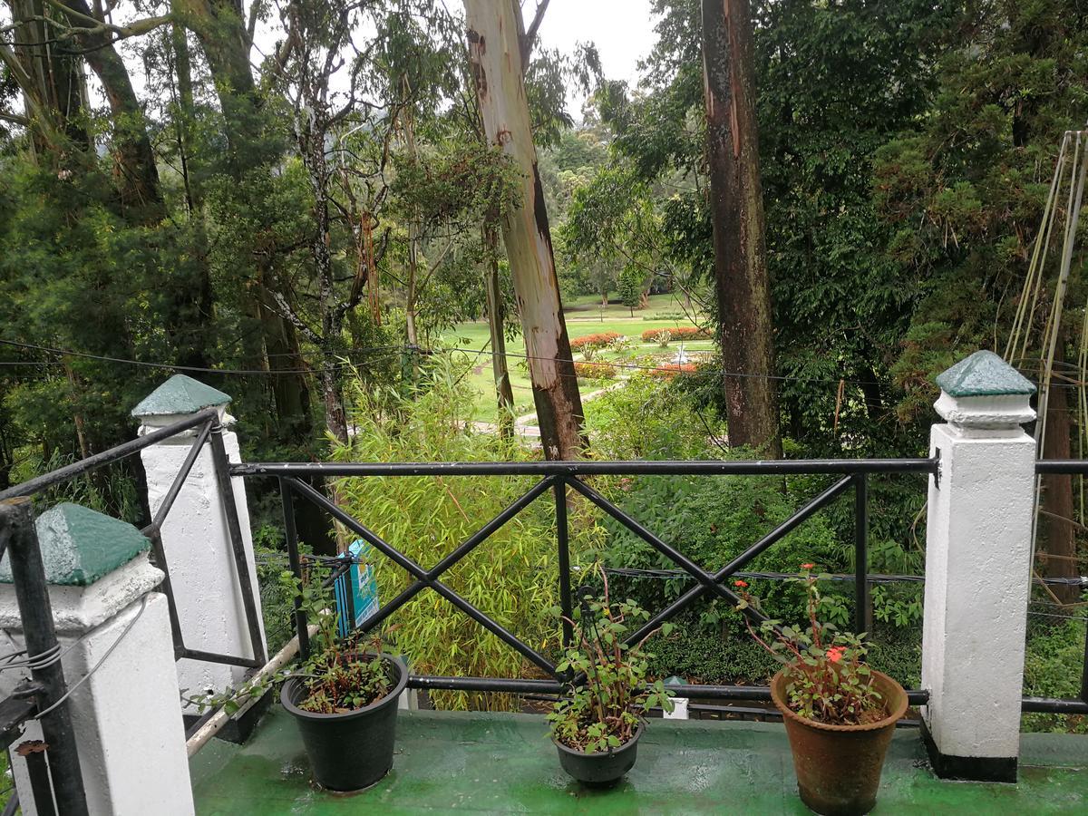 New Tour Inn Nuwara Eliya Buitenkant foto