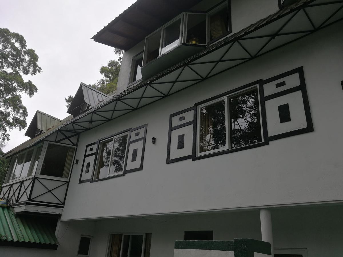 New Tour Inn Nuwara Eliya Buitenkant foto