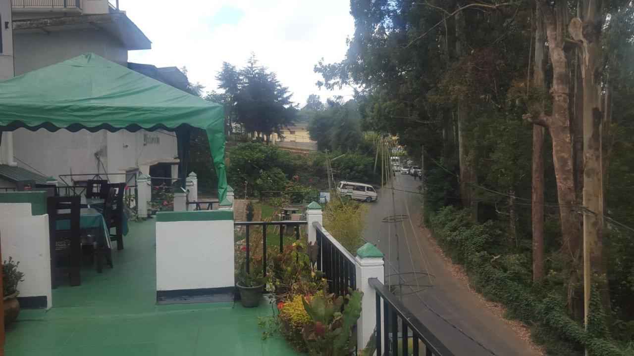 New Tour Inn Nuwara Eliya Buitenkant foto
